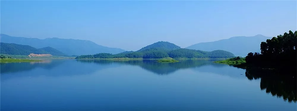 東方市大廣壩區域內交通:從海口汽車西站或三亞車站乘坐大巴到八所鎮