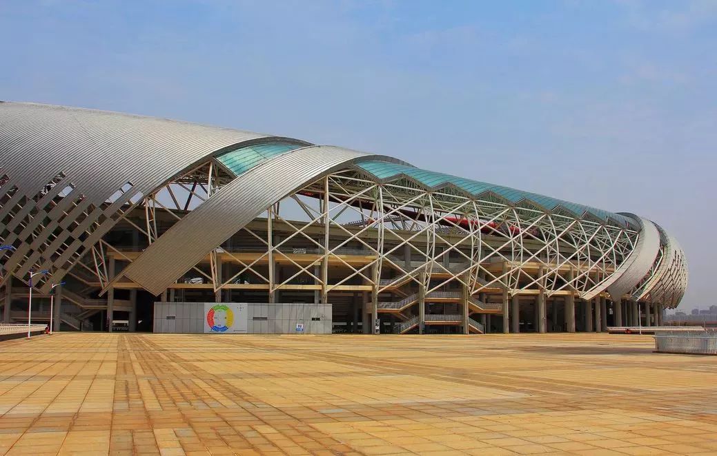 象湖昌南体育中心图片