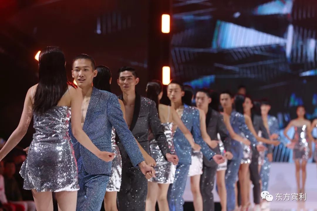 中国模特界00后新星诞生第二十四届中国模特之星大赛总决赛暨颁奖典礼