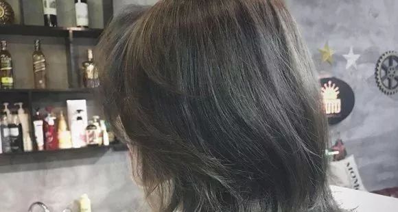 【美发】黑茶色是什么颜色 黑茶色的头发好不好看