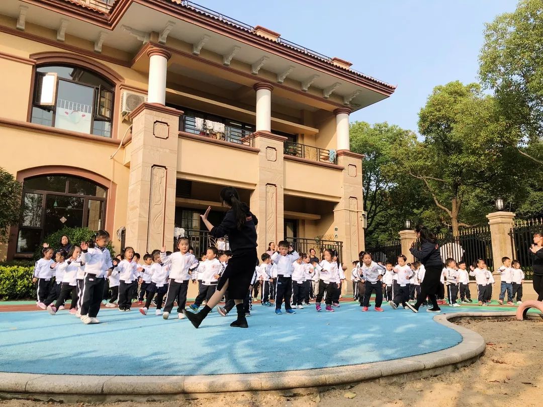 歡樂韻律活力飛揚張家港東方劍橋幼兒園韻律操展示活動報道