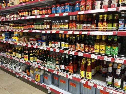 超市员工透露内情:酱油瓶上有这几个字的,白送都不要,别乱买!