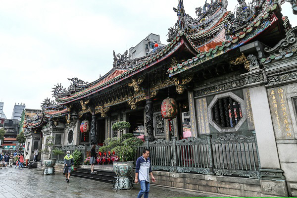 臺北艋舺龍山寺