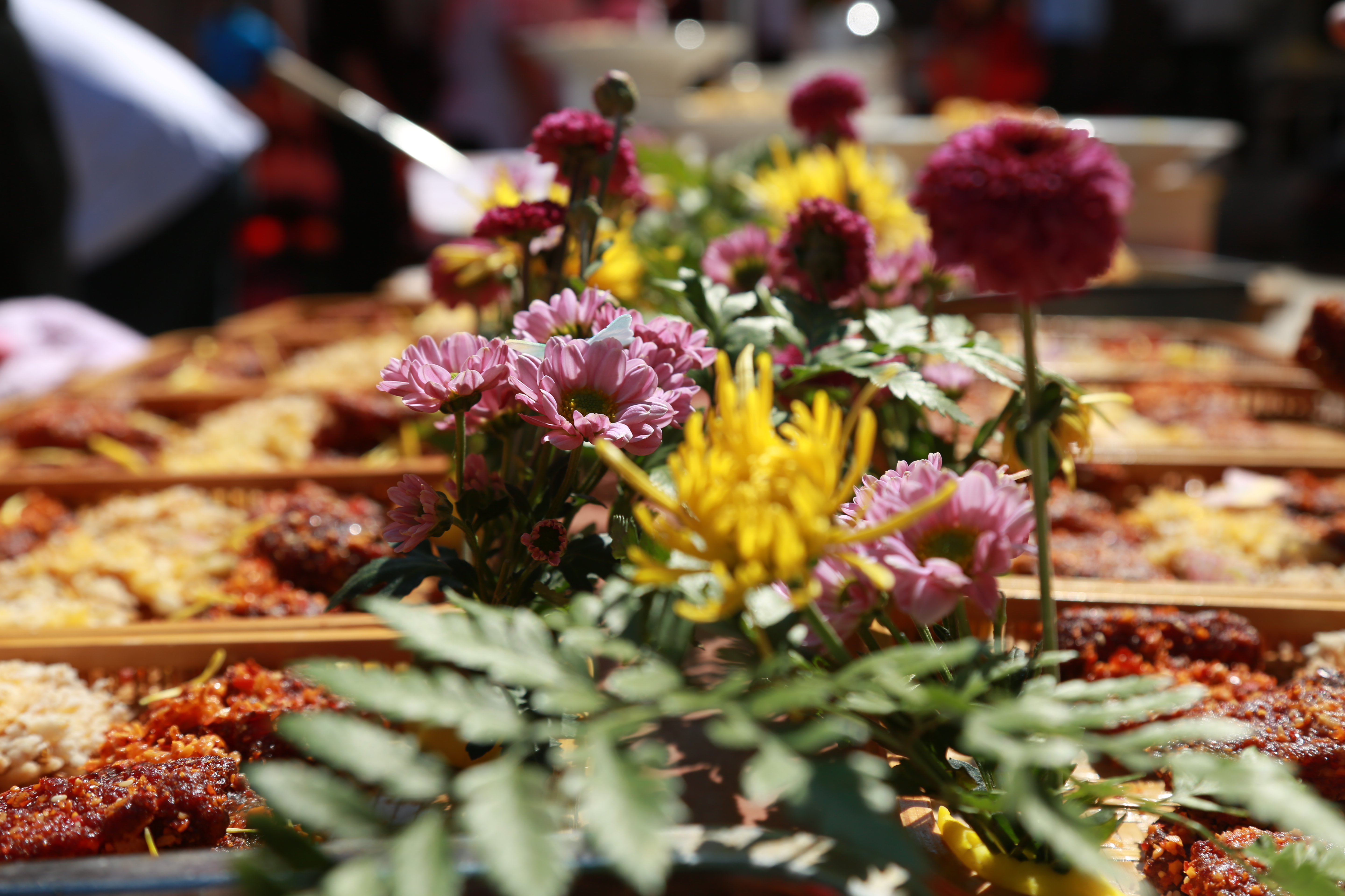 南岳区举办首届菊花文化节,首开全席菊花宴