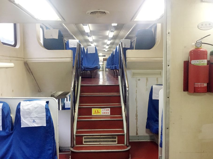 宜宾开往成都的这趟双层火车,正式退休了!