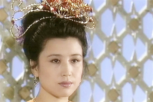 吕珊姜皇后图片