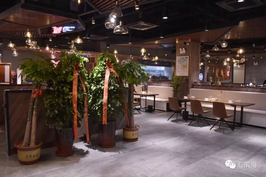 全国首家无人餐厅,在滨海新区开业了!