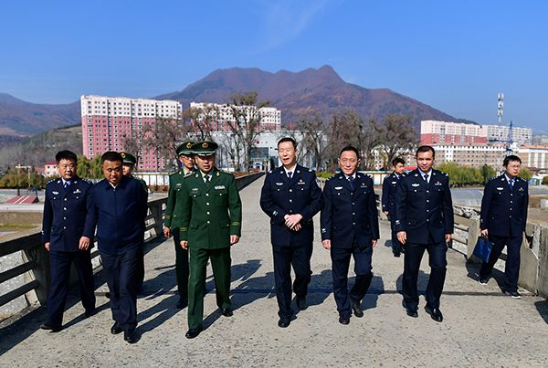 深化科技应用 打造过硬队伍 努力在新起点上续写白山公安工作新篇章