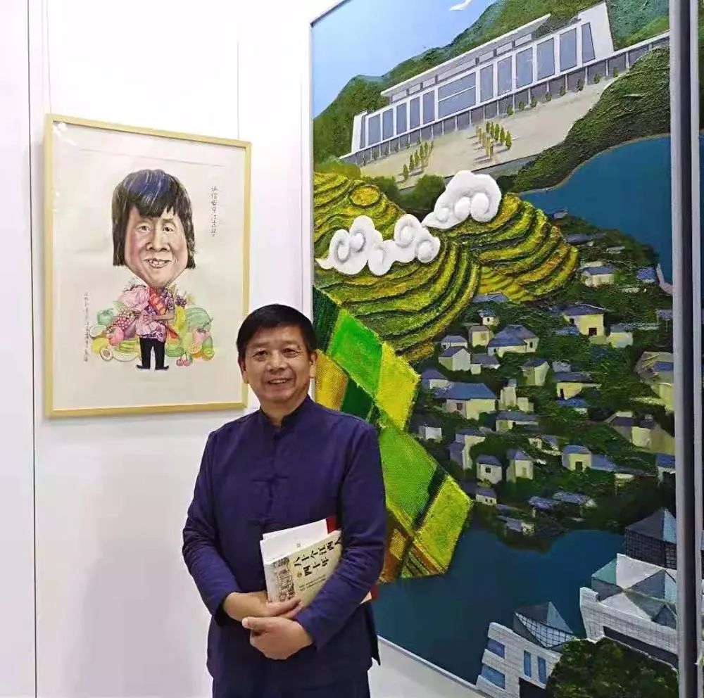 我市美术作品诚信母亲江志兰大美萍乡在省展览厅展出获得好评