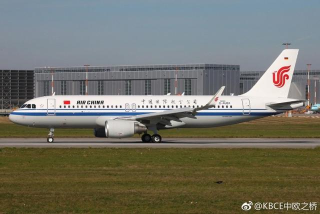 24日國航引進一架空客a320型客機_中國國際航空