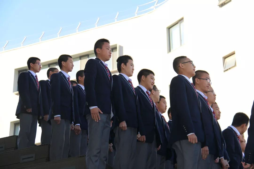 青春力行夢繫家國北京四中房山校區2018主題合唱匯演