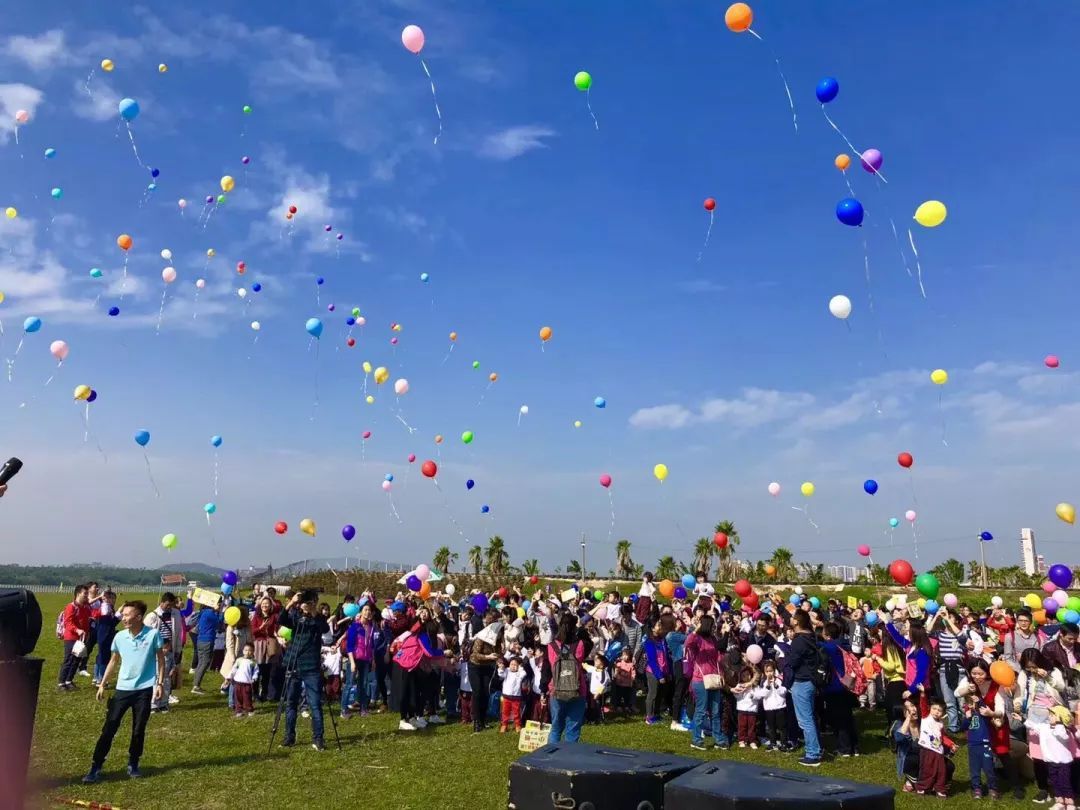 美哭了,佛山這個公園上萬株玫瑰盛放,可觀賞至12月!_生態島