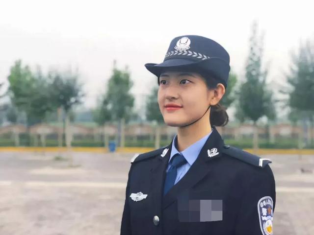 警此一生,一见警服付终生