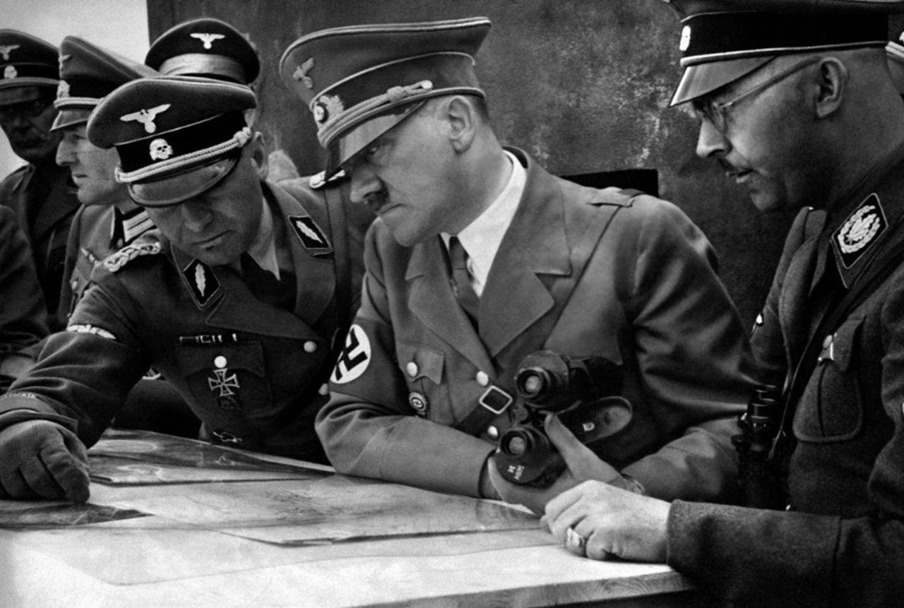 希特勒的照片 军装照图片