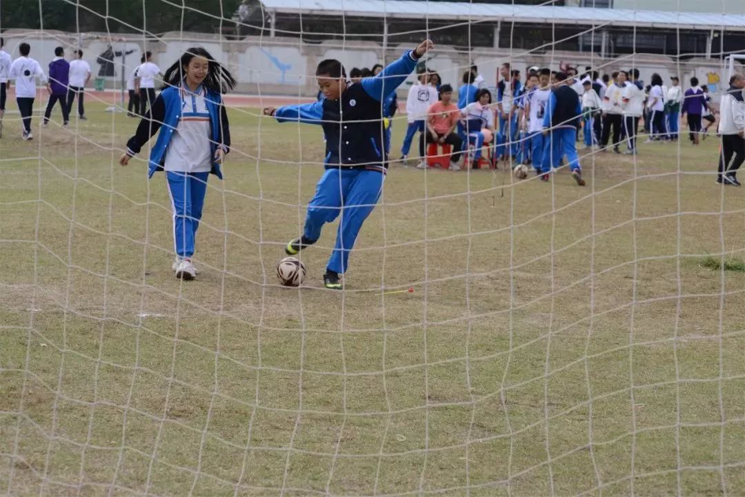 广州市番禺石楼中学图片