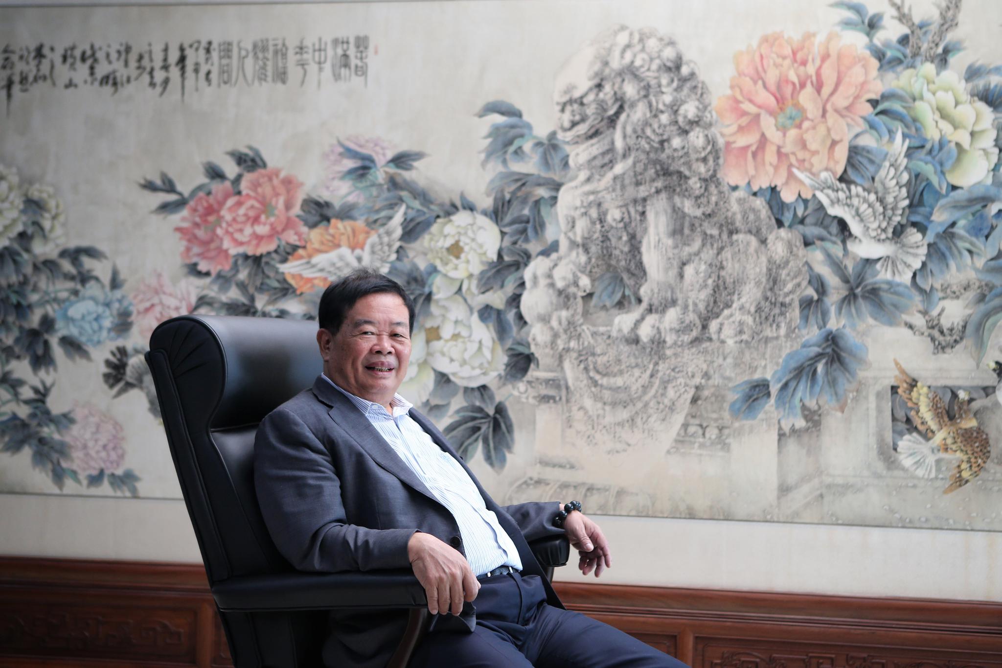 民族企业家曹德旺为何延后退休我是为中国做贡献