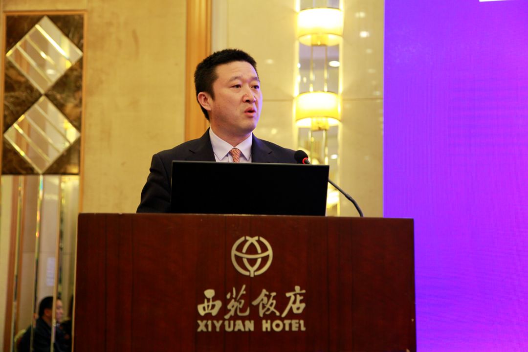 中国循环经济协会副会长兼秘书长赵凯发表致辞,指出了发展循环经济