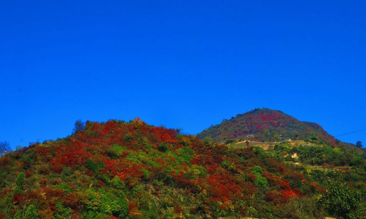 徒步赏景穆家山