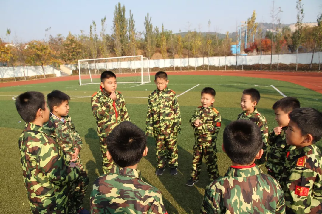 壽光實驗小學走進紅領巾少年軍校國防教育研學旅行