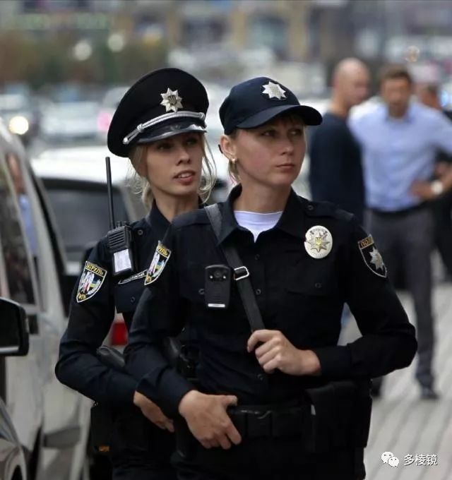 乌克兰换装地段警察的新警服