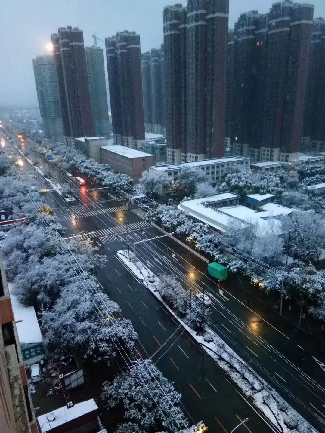 兰州下雪图片真实图片