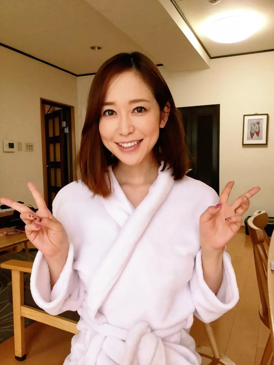 篠田ゆう日常照,最后那个是杏梨