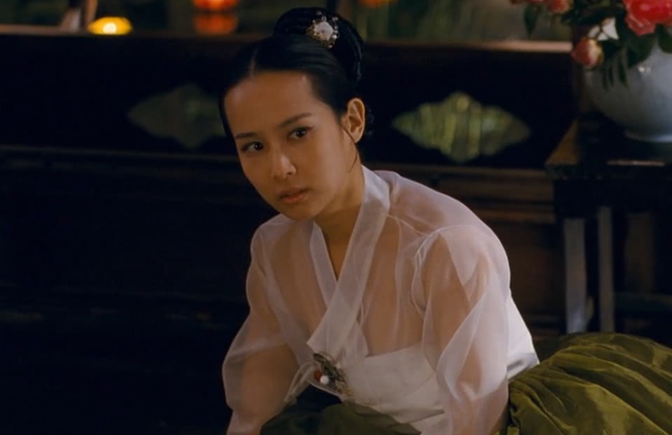 赵茹珍挑战自我,为电影奉献敬业精神,只是漂亮演技好的她难走红