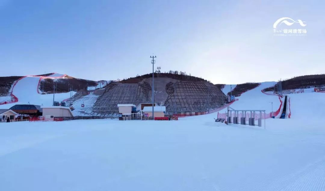 银河滑雪场二期图片