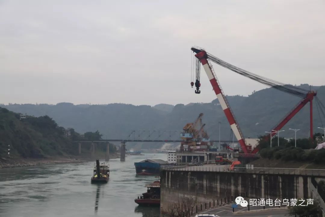 今天水富由县到了市