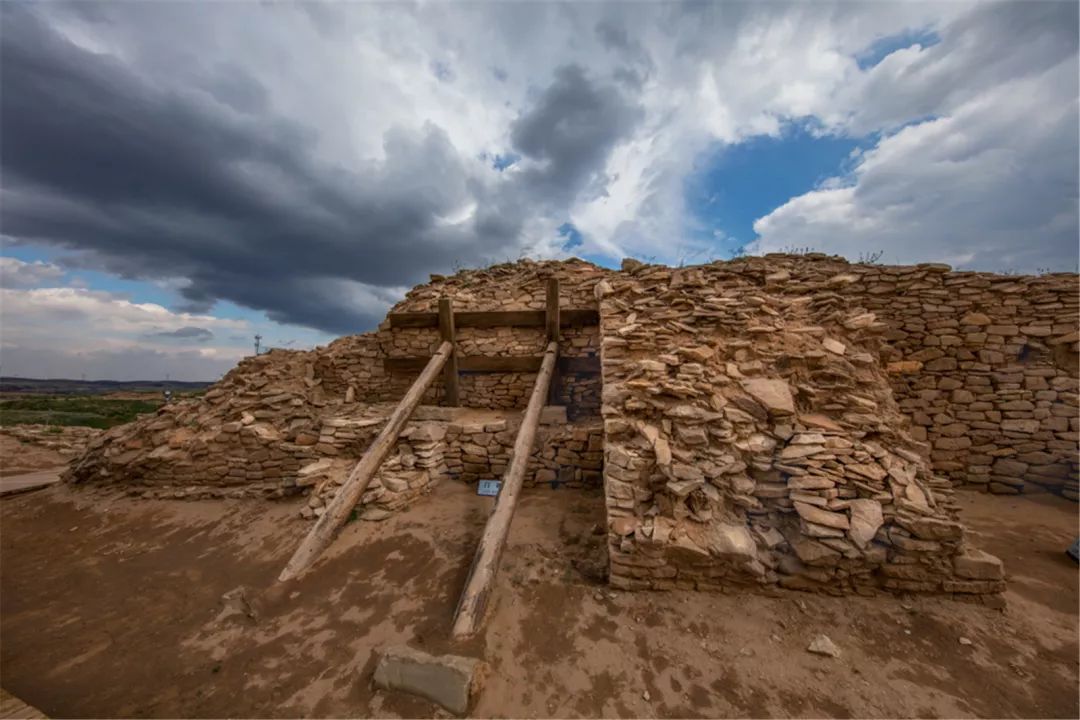 石峁遺址視覺系大片上線,高清大圖帶你解鎖史前古城文明密碼,速收藏!