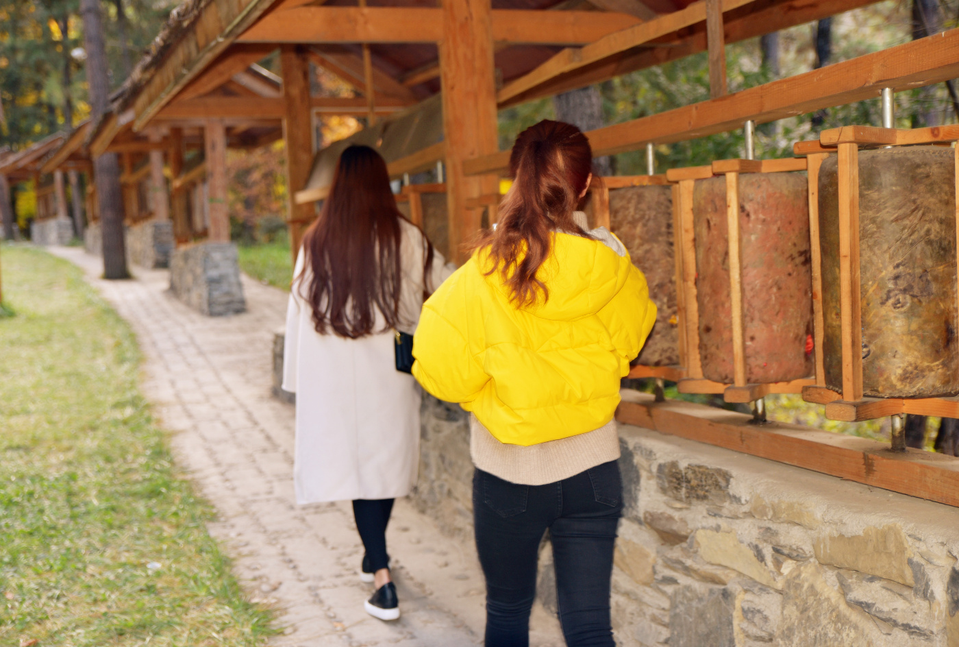 原創
            這裡是黑水奶子溝，我要從你斑斕的色彩世界里路過... 旅遊 第24張