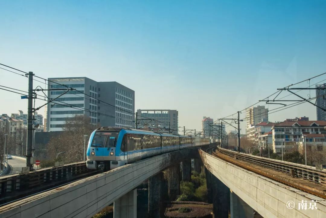 南京地铁高架图片