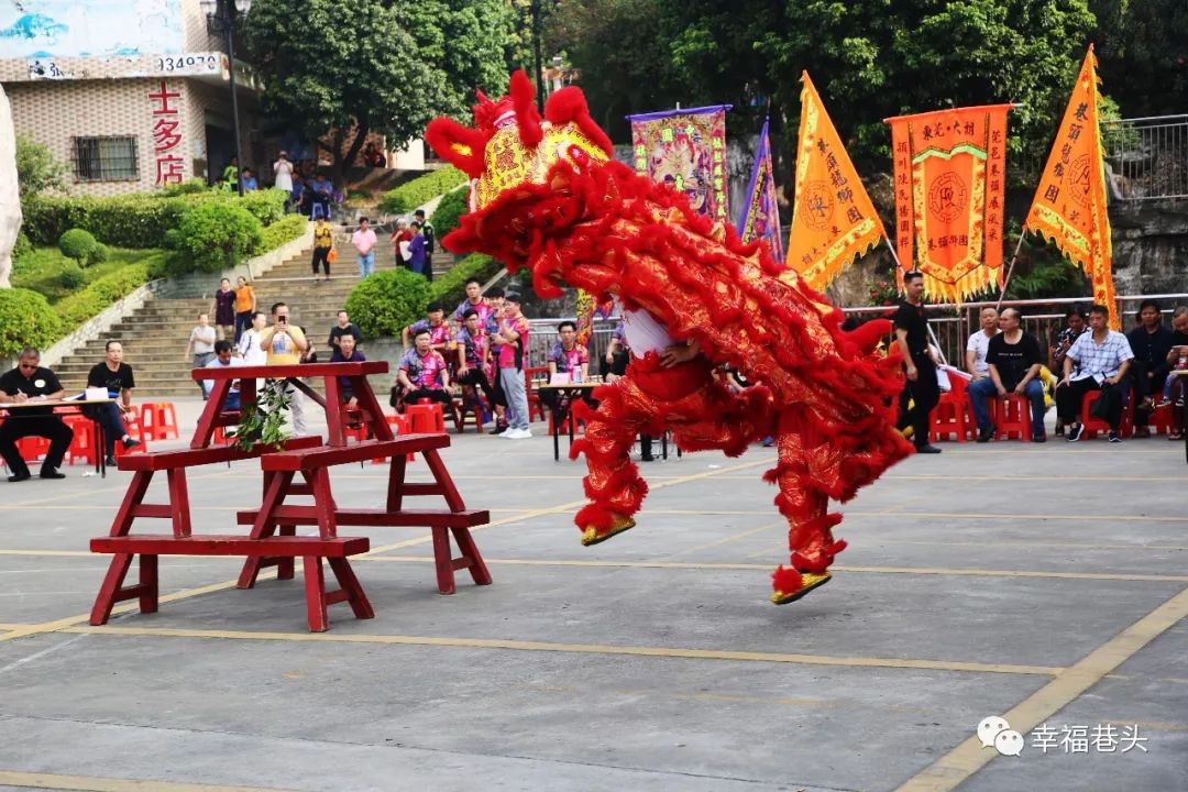 第五届东莞市大朗镇"织城杯"粤港澳龙狮争霸赛暨东莞市南狮公开赛开赛