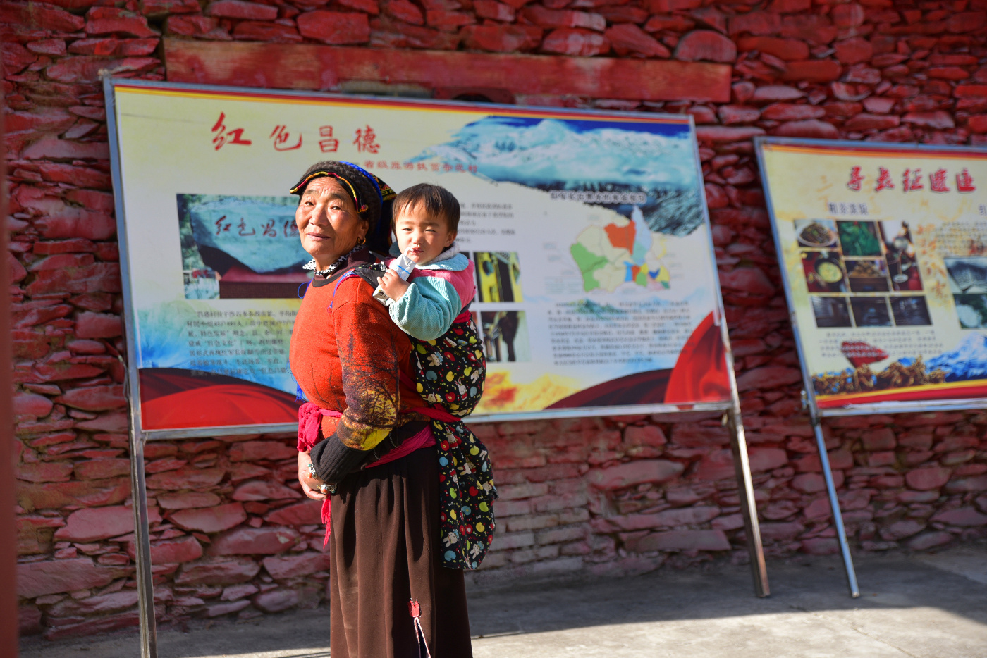 原創
            這裡是黑水奶子溝，我要從你斑斕的色彩世界里路過... 旅遊 第14張