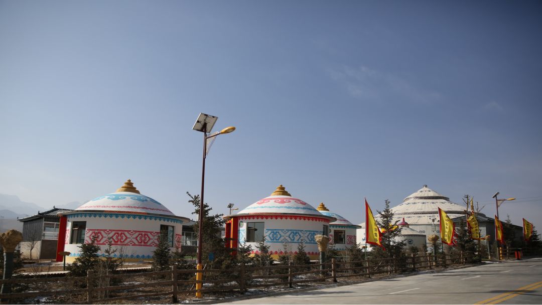 天祝烏鞘嶺國際滑雪場武威塔兒灣嘉年華滑雪場西安——天水麥積山