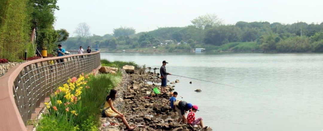 曾幾何時,釣魚這項戶外運動裡多了這麼一個群體,他們就像女生圈子裡的