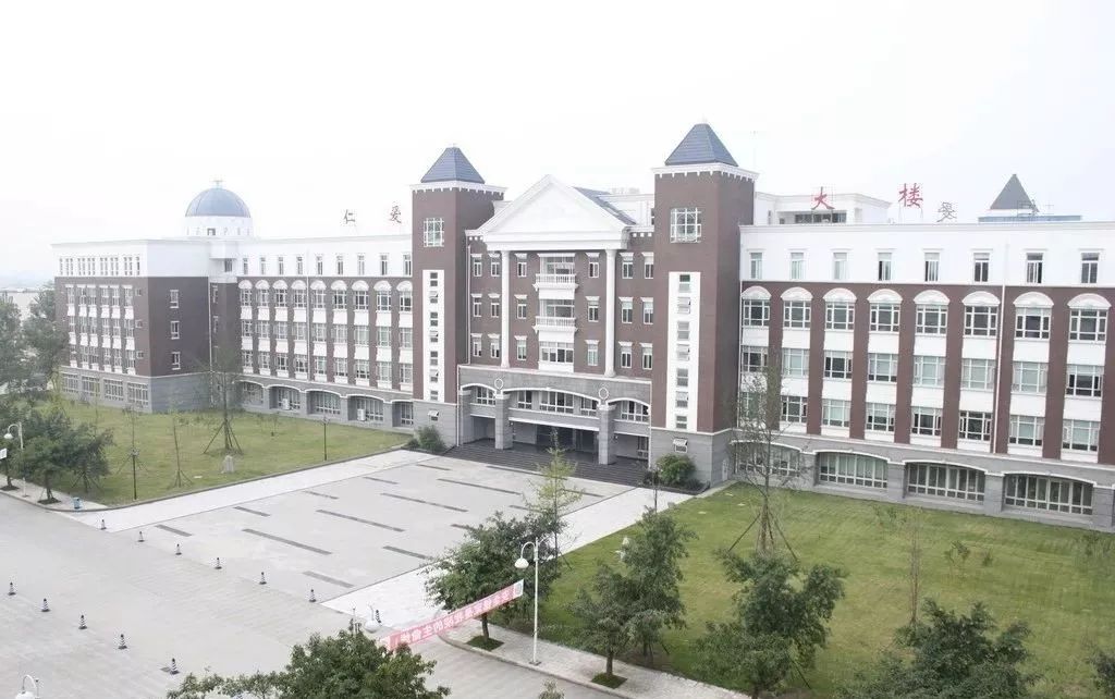 沈阳剑桥国际学校图片