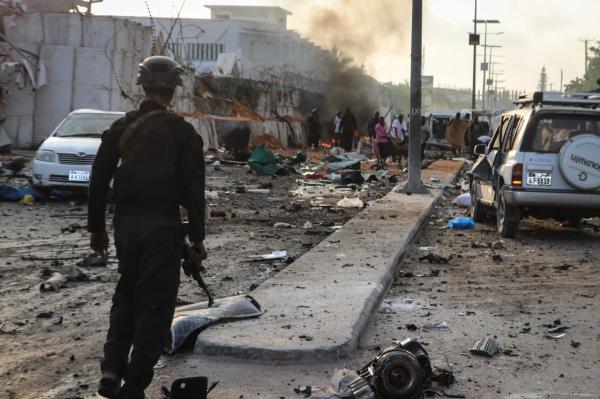 索馬裡首都自殺式襲擊事件已致39人死亡，激進組織宣稱負責 國際 第1張
