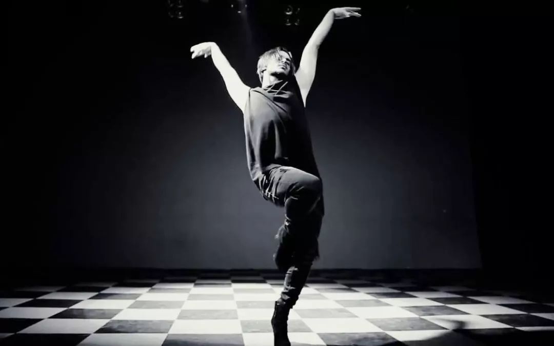 为什么抖音的爆款舞蹈视频大多都是爵士舞