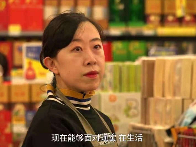 追星追到父親跳海，11年後楊麗娟再談劉德華，如今40歲依然單身 娛樂 第5張