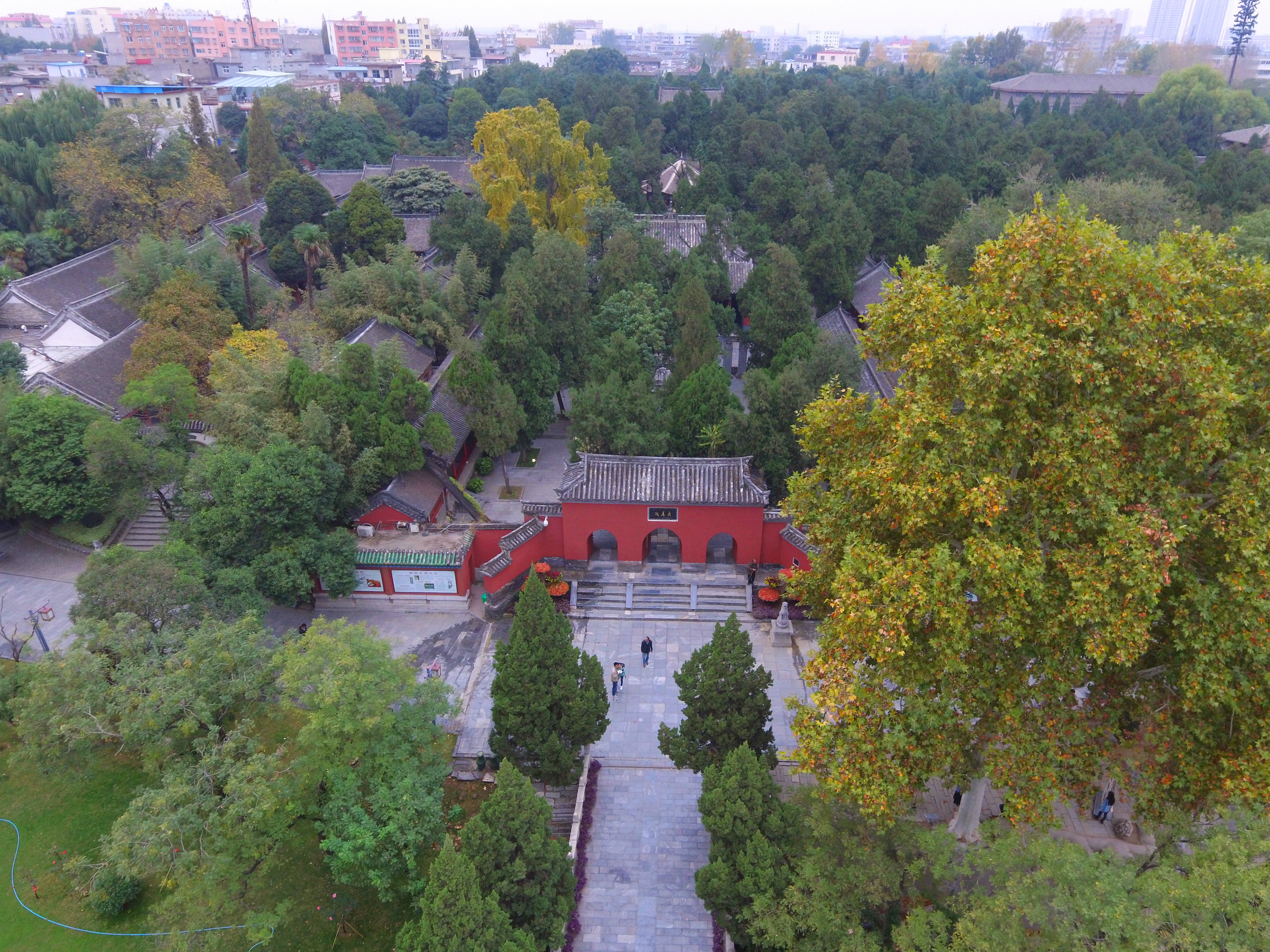 航拍南阳武侯祠:诸葛躬耕地 胜迹卧龙岗