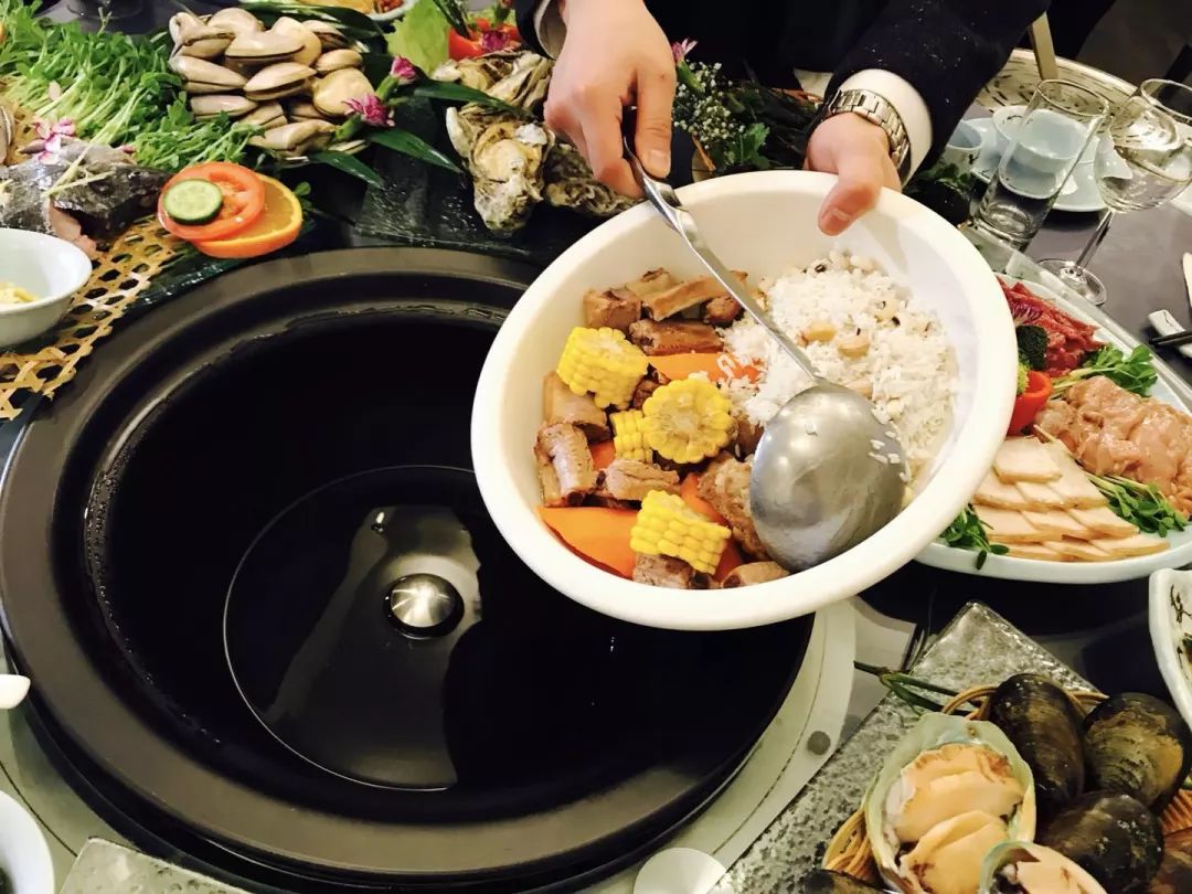【湘聚缘】用海鲜桑拿锅给你舌尖上的盛宴!