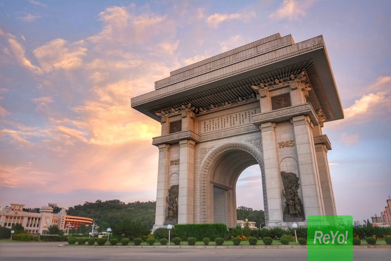 夕陽下的平壤有多美?糖果色的建築讓遊客流連忘返