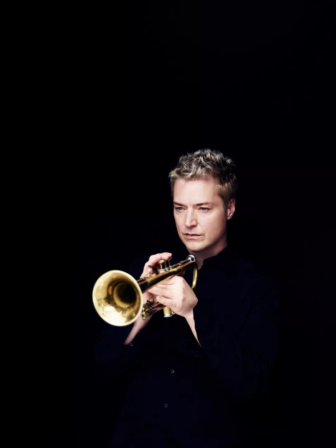 週五開售 | 格萊美獲獎小號手chris botti 2019年登陸中國開啟