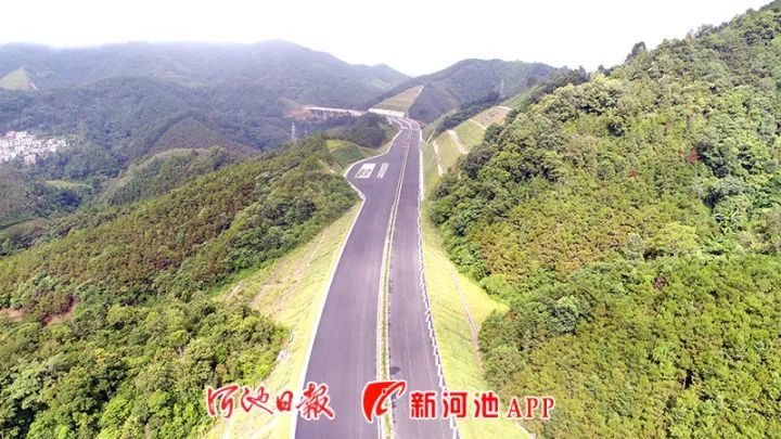 乐业至东兰高速公路图片