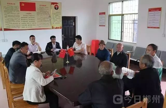 增收致富(譚潔 攝)劫後重生的土地終於重現生機如今,對於臨武香花嶺鎮