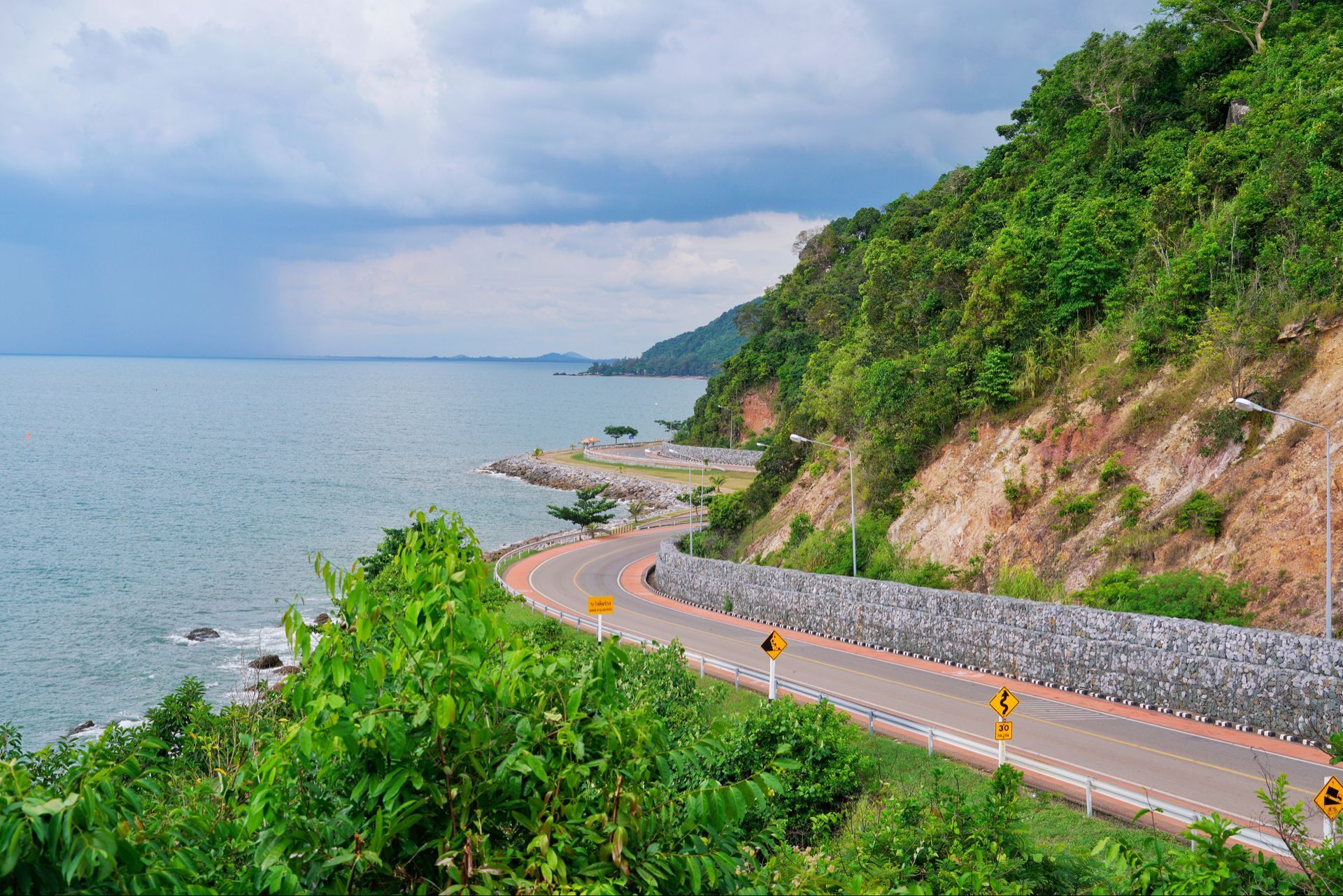 泰国最美的沿海公路好多外国游客都不知道的小众秘境