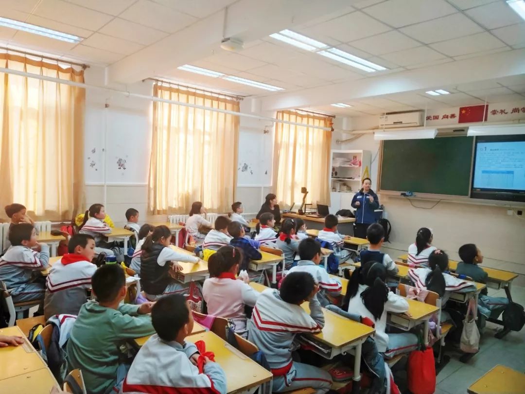 wedidit魔法冰雪进校园之北京市府学胡同小学