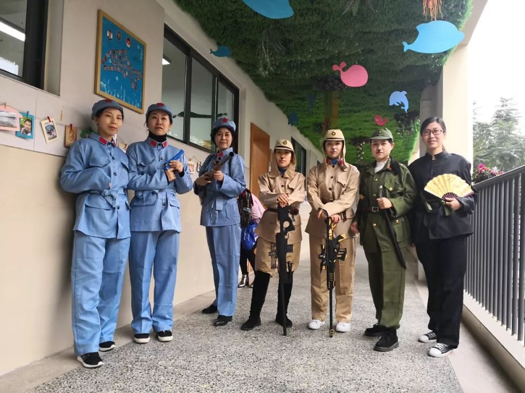 学习抗日小英雄王二小 ————成都墨池书院小学一年级六班话剧表演