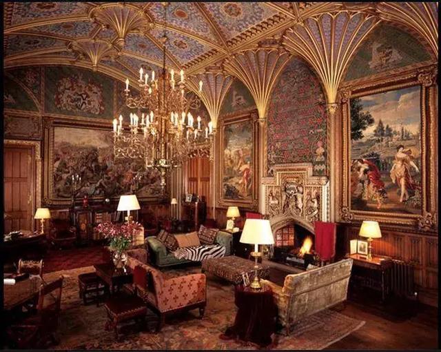 据记载,巴摩拉城堡占地20000公顷,是王室的私人住宅